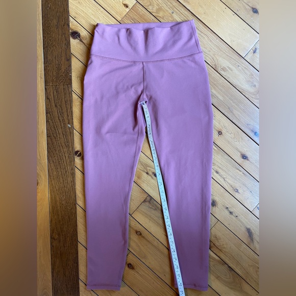Fabletics Powerhold High-Waist Leggings Yoga Pants Size XS - Picture 7 of 8